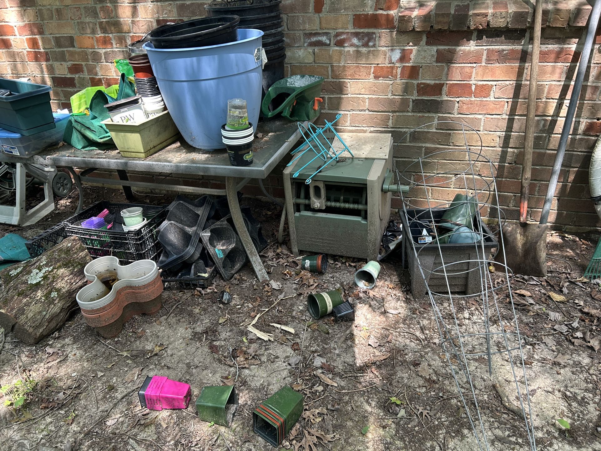 Flower Pots/ Garden bed