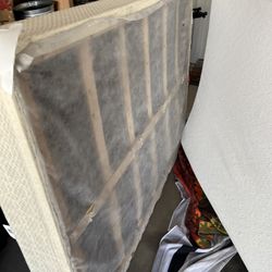 Free Full Size Box Spring 
