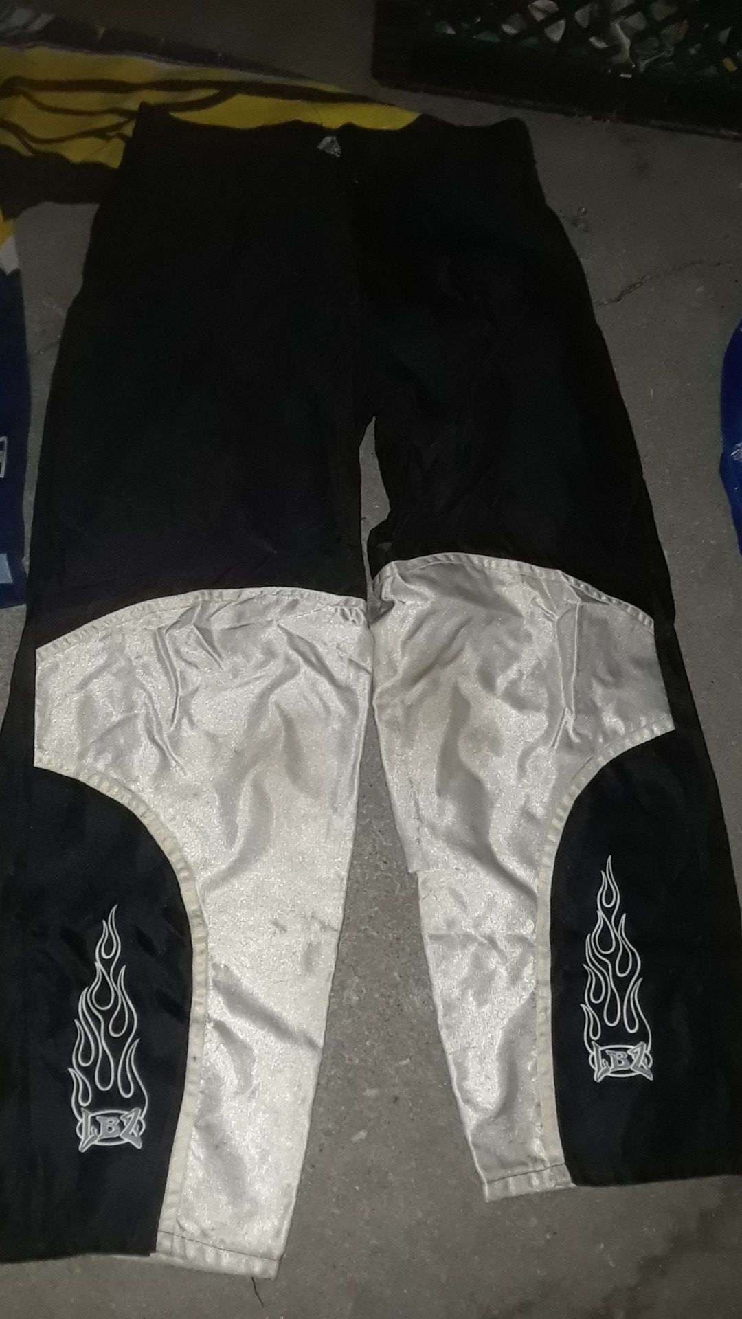 LBZ freestyle riding pants.