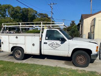 2002 Chevy Pick up Truck