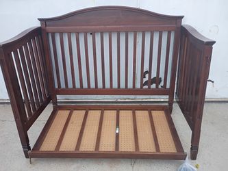 Solid Wood toddler bed