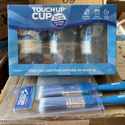 Cup | Three Bob Pack - Just Shake N'                             Paint!  Brushes | Two Pack - Comfort Grip Paintbrush Set