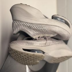 Nike Zoom Enigma Stone 