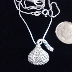 The Original Hershey Kisses Crystal Inlaid Kiss Pendant Necklace 18 In 925 Sterling Silver Box Chain Necklace Excellent Mother's Day Gift Perfect Cond