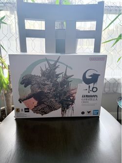 S.H.MonsterArts Godzilla Minus One (2023) Figure – Original Box Included
