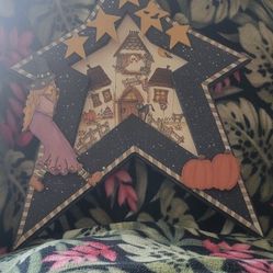 Large Halloween Star Sign