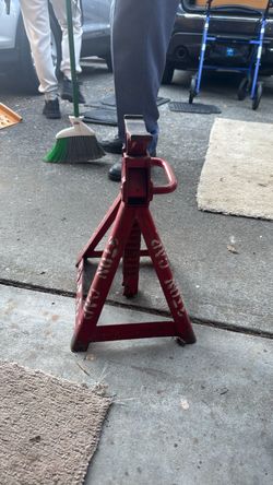 Pair of Heavy-Duty 6 Ton Jack Stands (Ex-USPS Fleet)