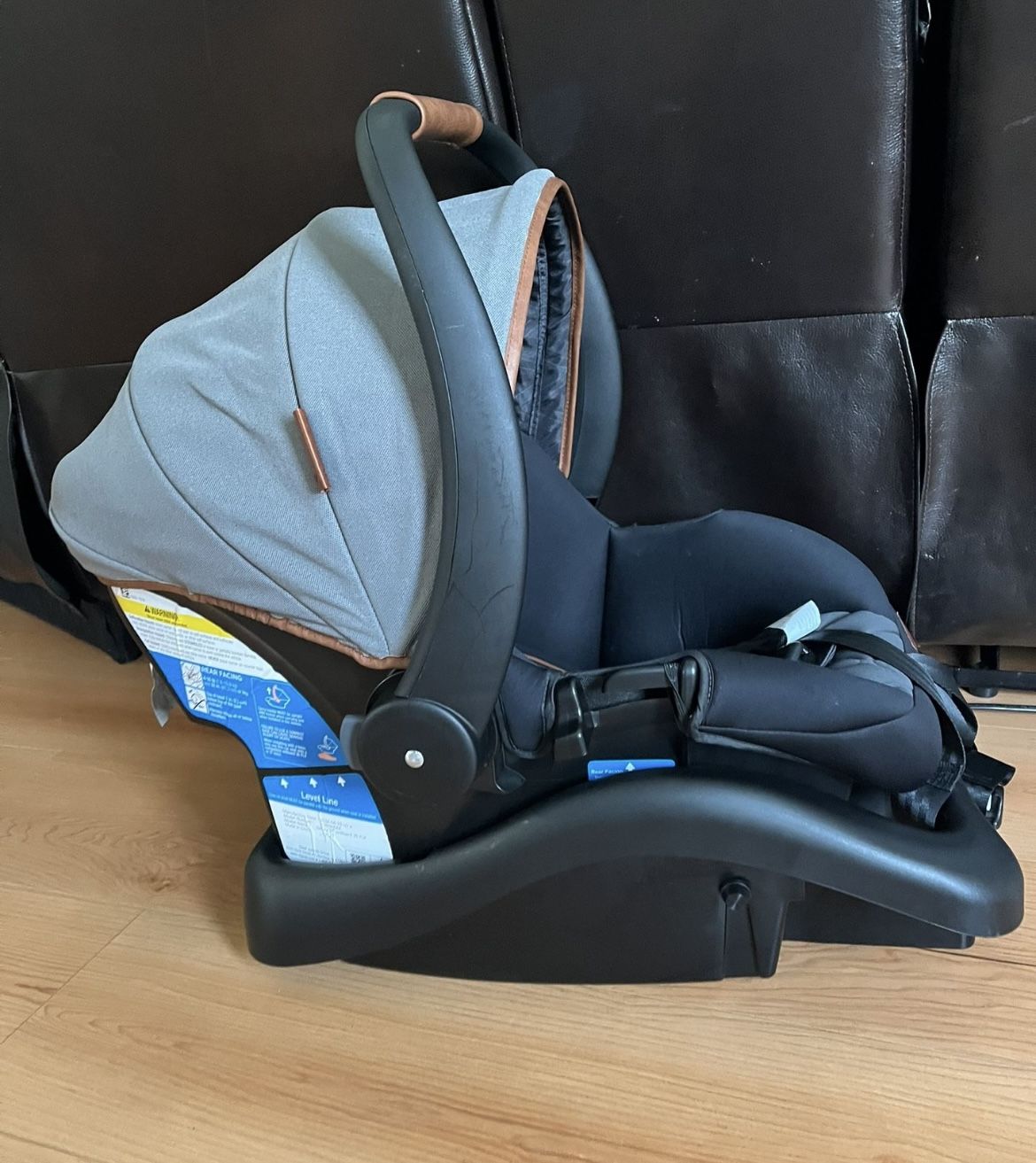 Safety First Infant Car Seat / Stroller