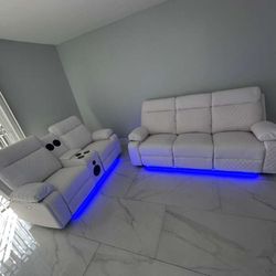 VENDO SOFÁ Y LOVESEAT 