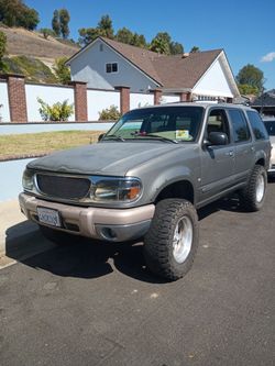 1999 Ford explorer Eddie Bauer