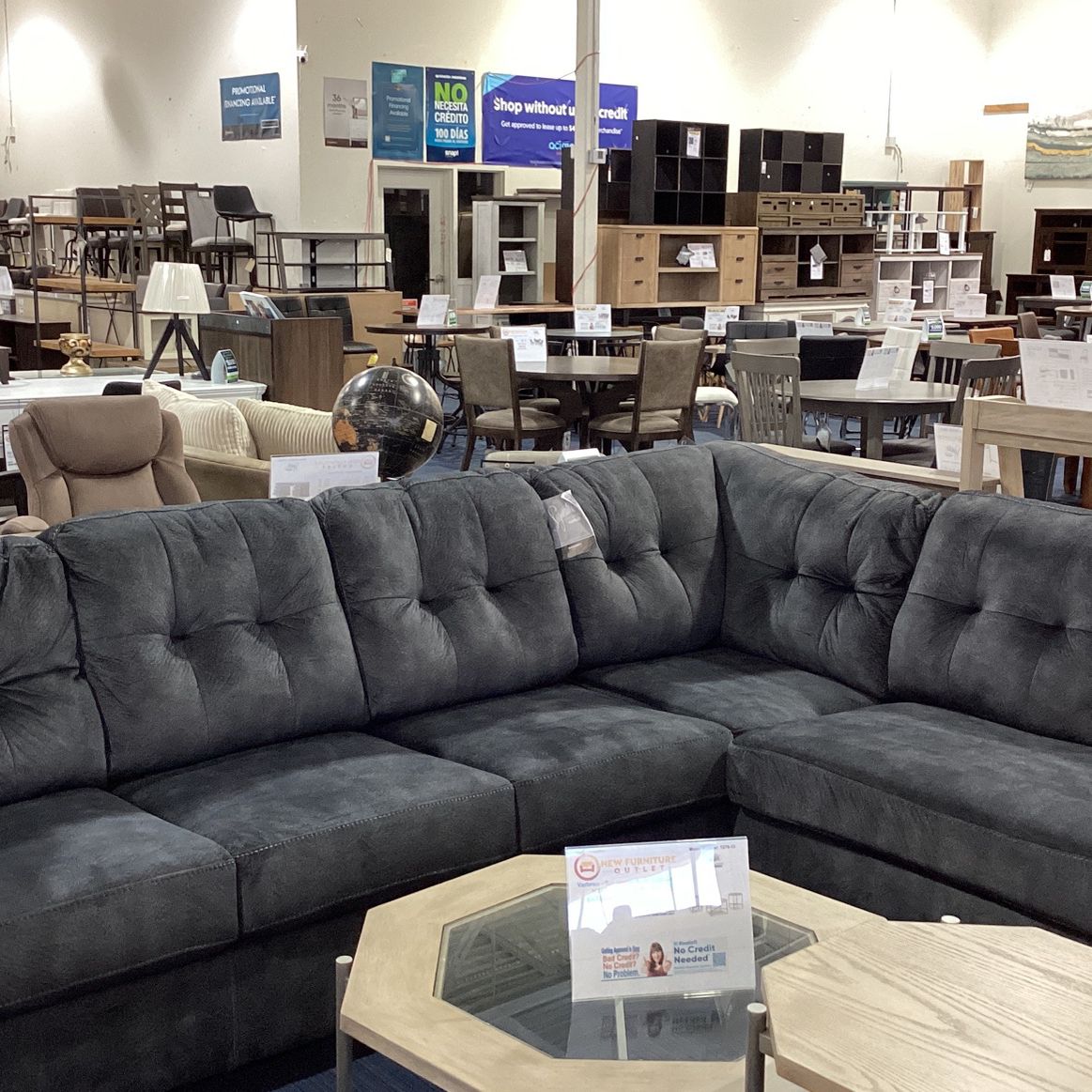 Accrington 2pc Sectional with Chaise