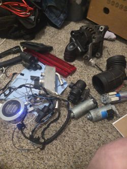 
BMW E46 OEM Parts – Intake Boot, CCV Valve, Tail Light Board (330Ci / 325i)