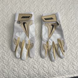 NIKE DIAMOND ELITE BATTING GLOVES