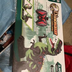 TEMI 8 Channels 2.4G Remote Control Dinosaur