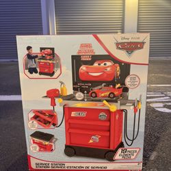 Disney Pixar’s Cars F25 Service Station Toy Vehicle Playset ⚡️BRAND NEW RARE‼️⚡️