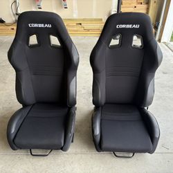 Car Seats w/ adjustable brackets