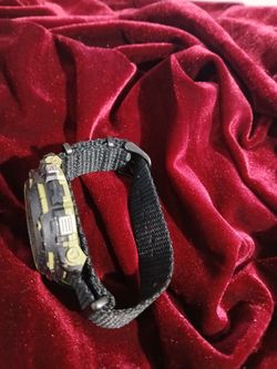 Mens Armstrong large digital watch