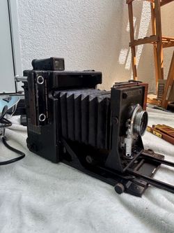 Graflex Speed Graphic 4x5 Camera Kit