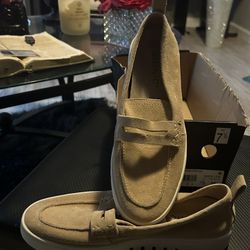 Bionic Sand Suede Loafer Size 7 1/2