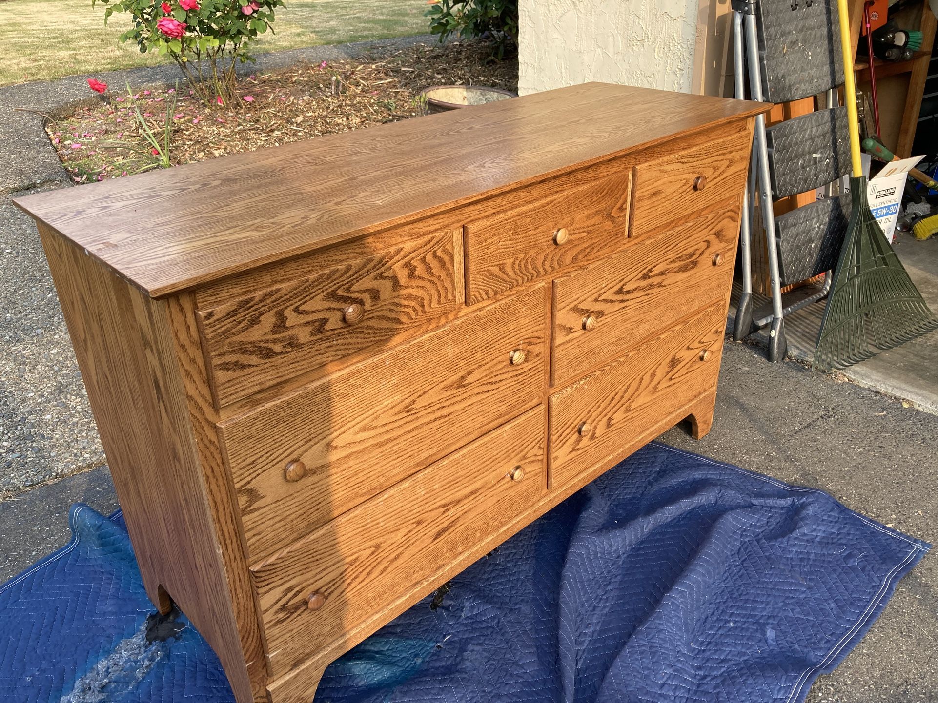 Dresser, Beveled Mirror, Oak, 7 Dovetail Drawers, Delivery