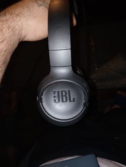 JBL Wireless Bluetooth Headphones