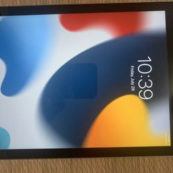 Apple iPad 5th Generation Unlocked Like New!