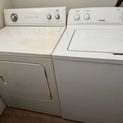 Washer dryer set