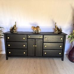 Elegant Dresser 