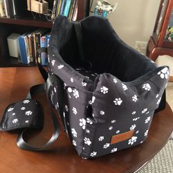 Dog Or Cat Car Seat (Like NEW)