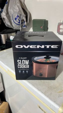 Slow cooker