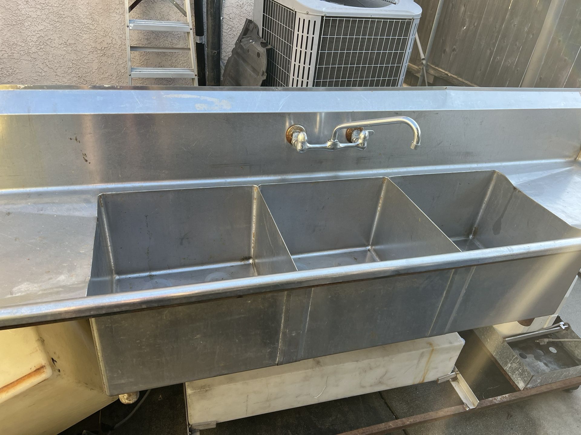 Stainless Steel Sink And Prep