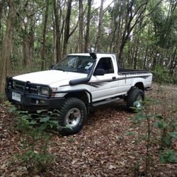 1990 Toyota LN85 Hilux