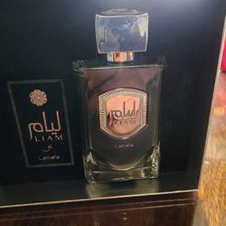 Colognes And Perfumes 