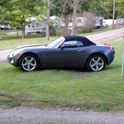 2008 base.  Pontiac soltice 