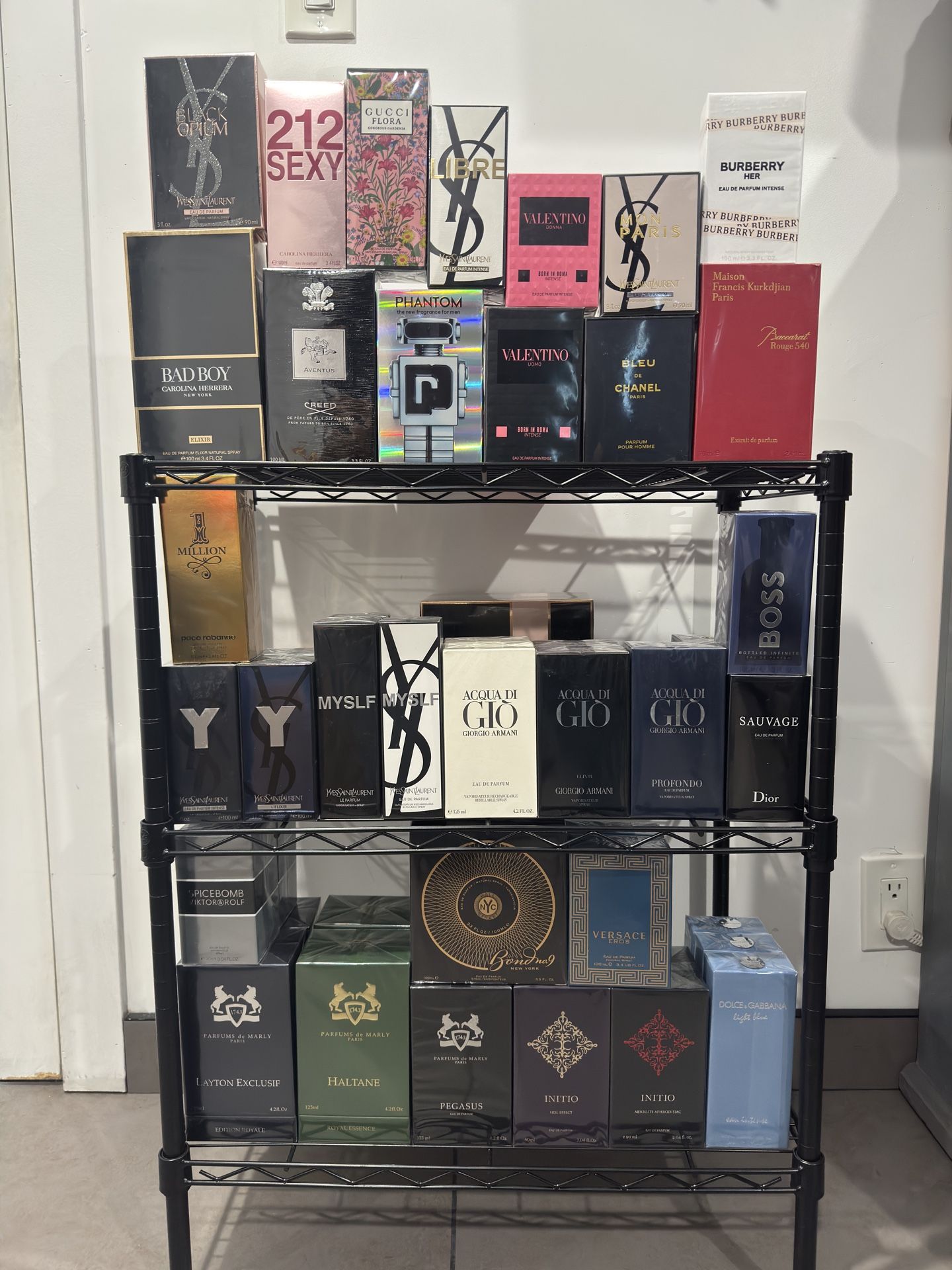 Colognes & Perfumes
