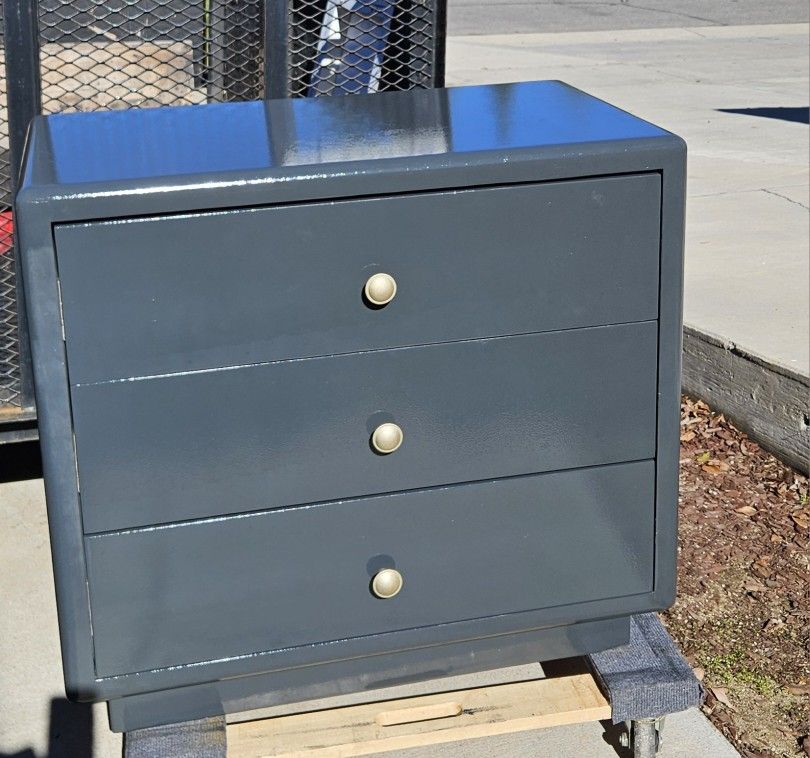 3 Drawer Dresser