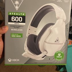 Xbox Stealth 600 Wireless Gaming Set