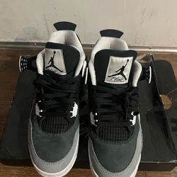 Jordan’s retro 4