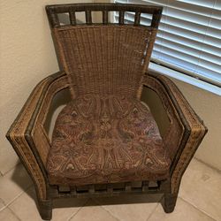 2 Wicker Chairs With Cushions