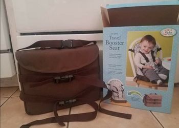 NewBaby travel booster seat