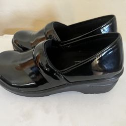 Nursing Shoes. 