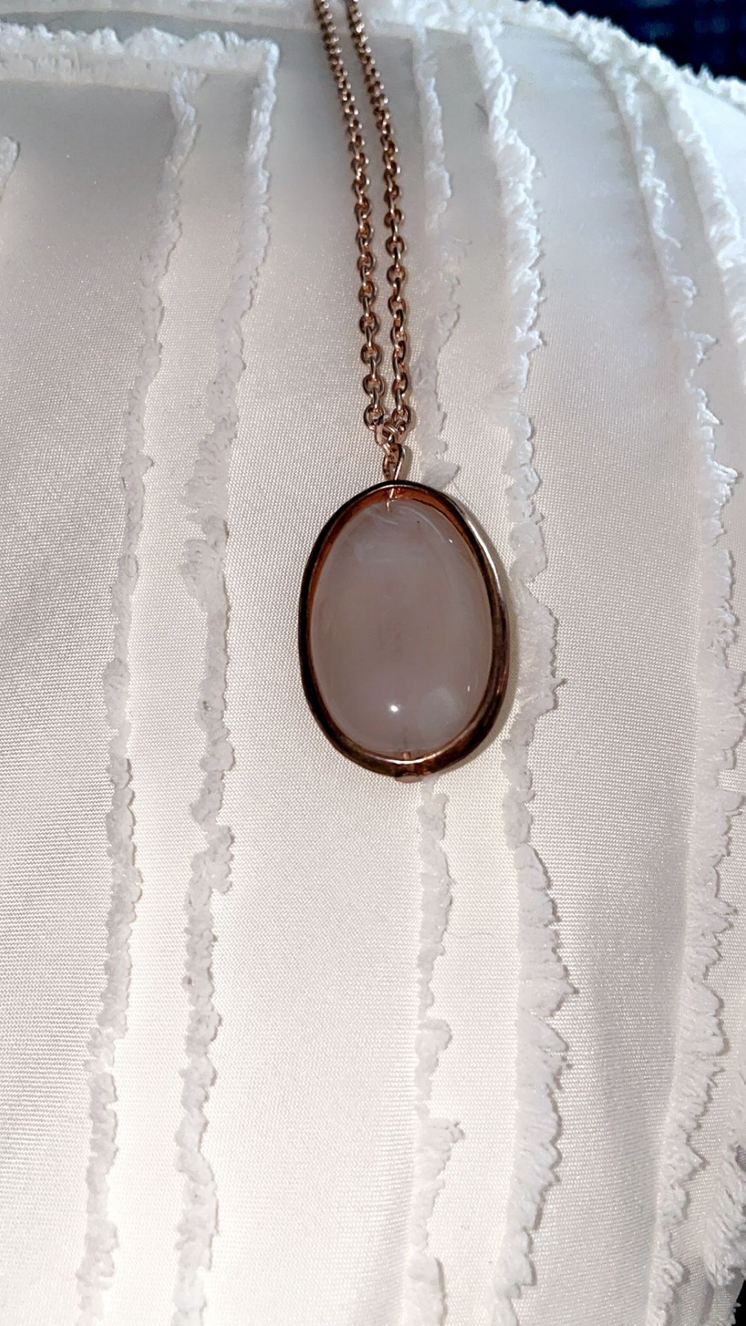 🩷Rose Quartz Gold Necklace, Brand New🩷
