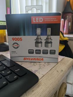 LED Sylvania BULBS 