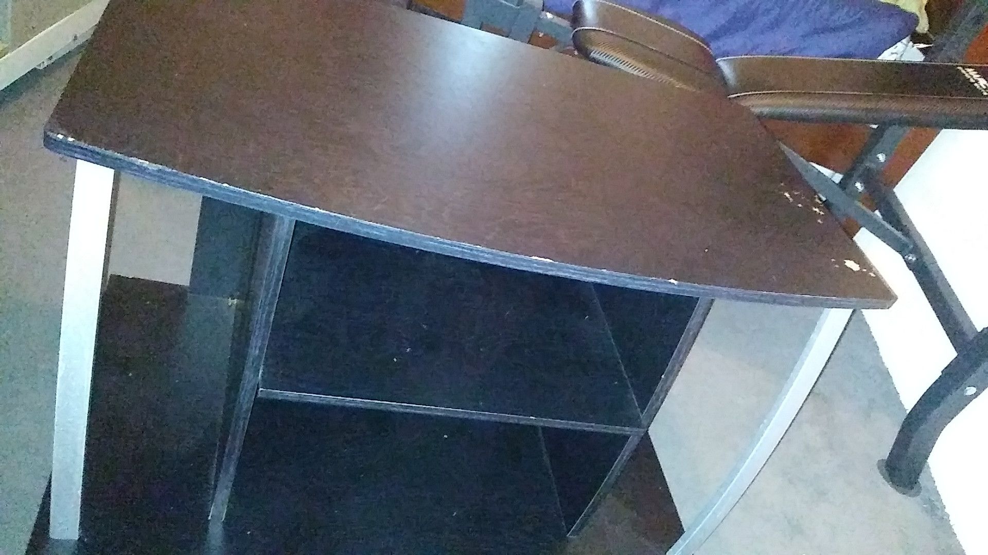 Tv stand