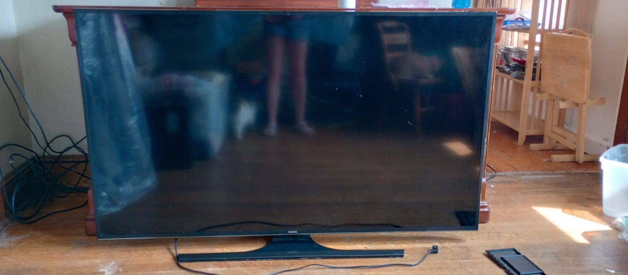 58" TV