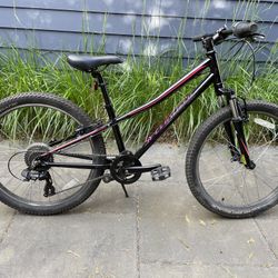 Specialized Hot rock 24”- Kids Bike 