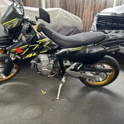Suzuki DRZ 400 SM