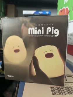 Mini pig silicone light