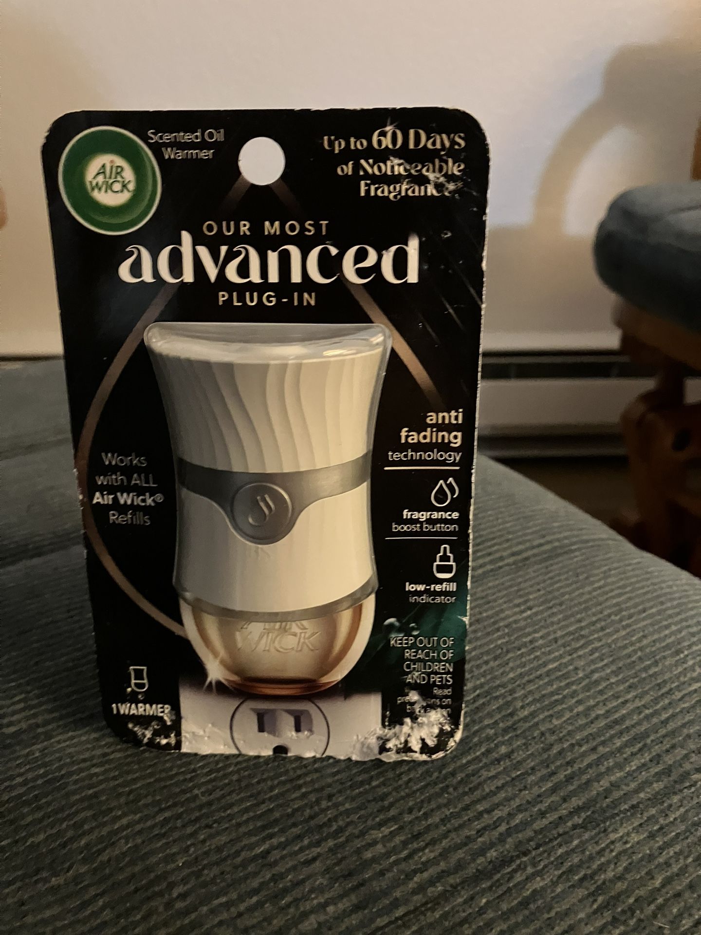 Air Wick Advanced Scented Oil Plug-In Warmer