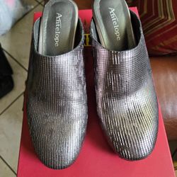 ANTELOPE WOMENS PENI LEATHER MULES